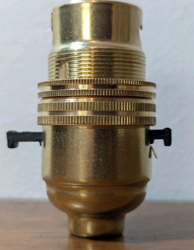 B22 lamp holder - brass, with
